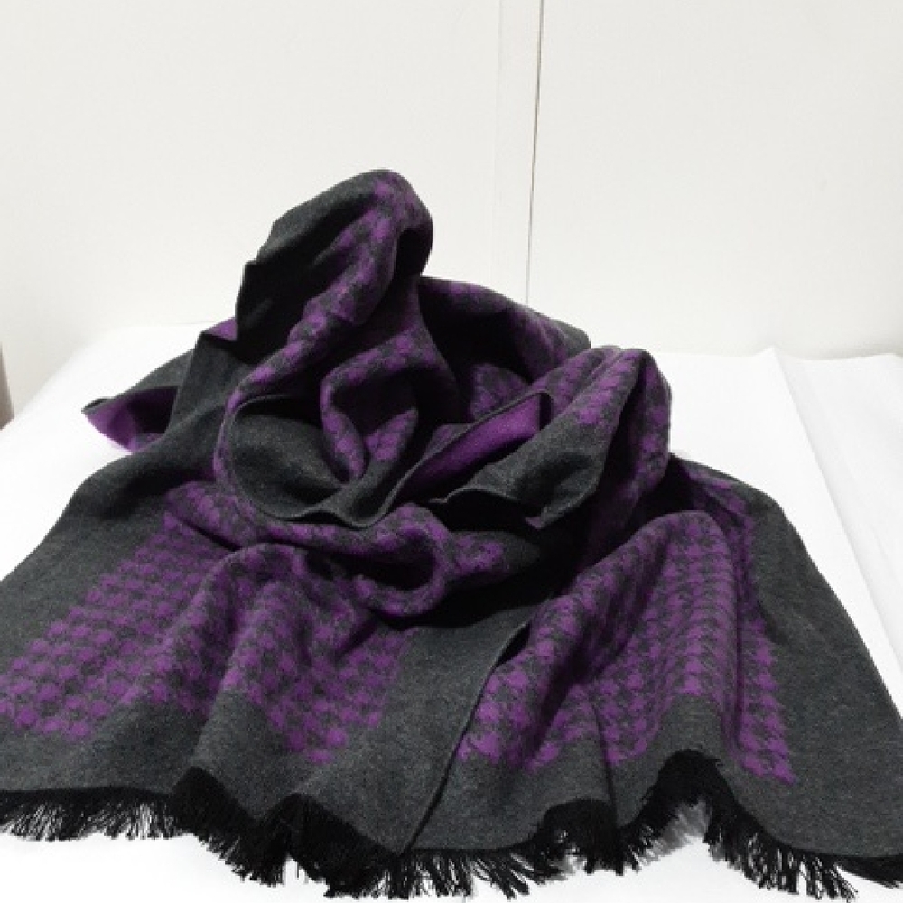 CHESLEY 11 100% SILK Purple and Gray Patterned Scarf